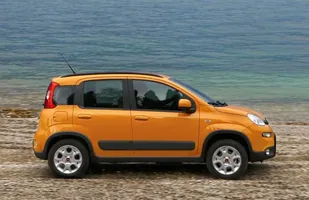 Nowe wersje Fiata Pandy. Na gaz i 4x4 — zdjęcie 8