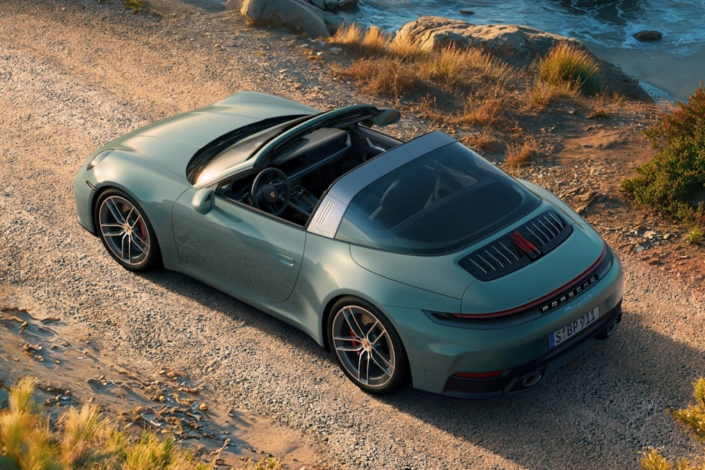 Porsche 911 Carrera 4S. Nowość z napędem 4x4