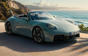 Porsche 911 Carrera 4S. Nowość z napędem 4x4