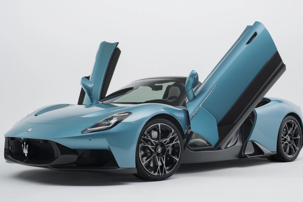 Maserati MCPura oficjalnie