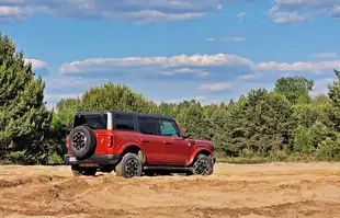 Ford Bronco Outer Banks | Próba ucywilizowania terenówki