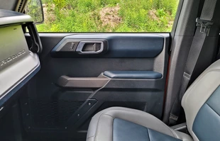 Ford Bronco Outer Banks | Próba ucywilizowania terenówki