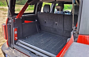 Ford Bronco Outer Banks | Próba ucywilizowania terenówki