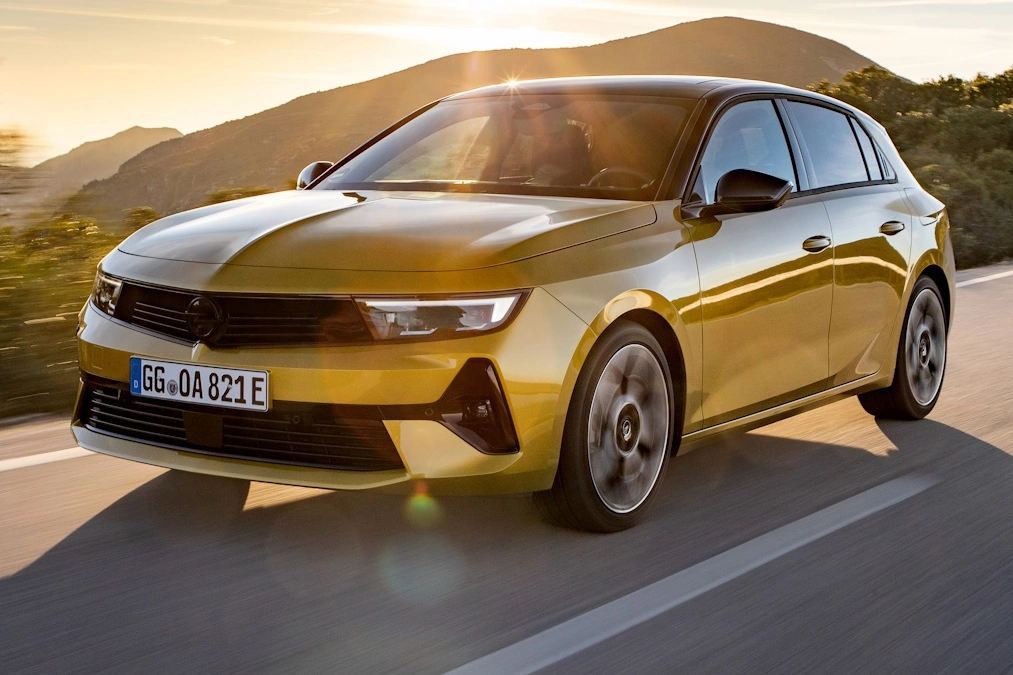 Opel Astra Plug-in Hybrid po modernizacji