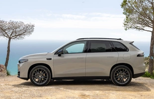 Leapmotor C10 z napędem 4x4