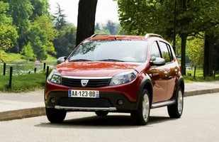 Dacia Logan i Sandero. Cena kusi — zdjęcie 7