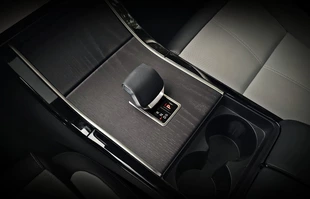 Range Rover Velar P400 | Nieracjonalnie fantastyczny