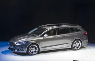 Ford Mondeo 2 lata później — zdjęcie 8