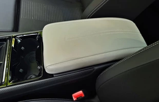 Ford Explorer 2025 | Sprytnie ukrywa swoją tożsamość