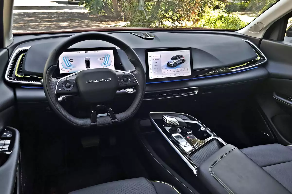 BAIC Beijing 5 | Chiński konkurent Toyoty RAV4?