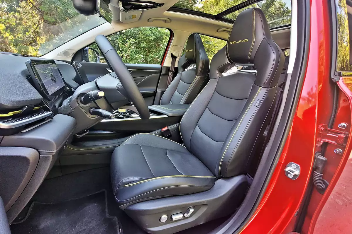 BAIC Beijing 5 | Chiński konkurent Toyoty RAV4?