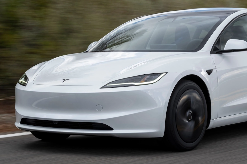 Tesla Model 3 Standard