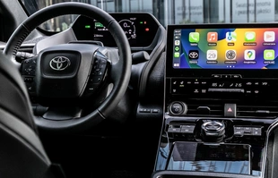 Toyota bZ4X taniej o 50 tys. zł. Jest haczyk?