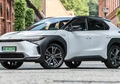 Toyota bZ4X taniej o 50 tys. zł. Jest haczyk?