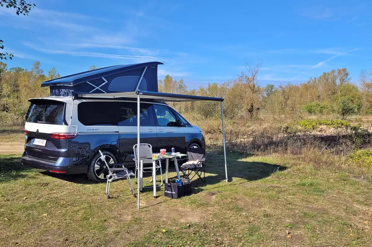 VW California Ocean eHybrid | Kawalerka na kołach