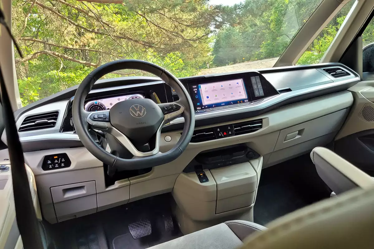 VW California Ocean eHybrid | Kawalerka na kołach