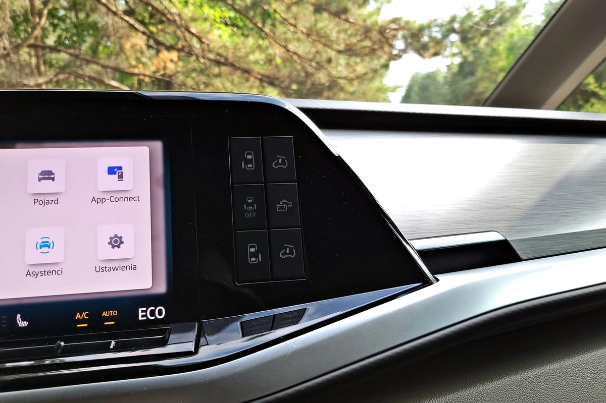 VW California Ocean eHybrid | Kawalerka na kołach