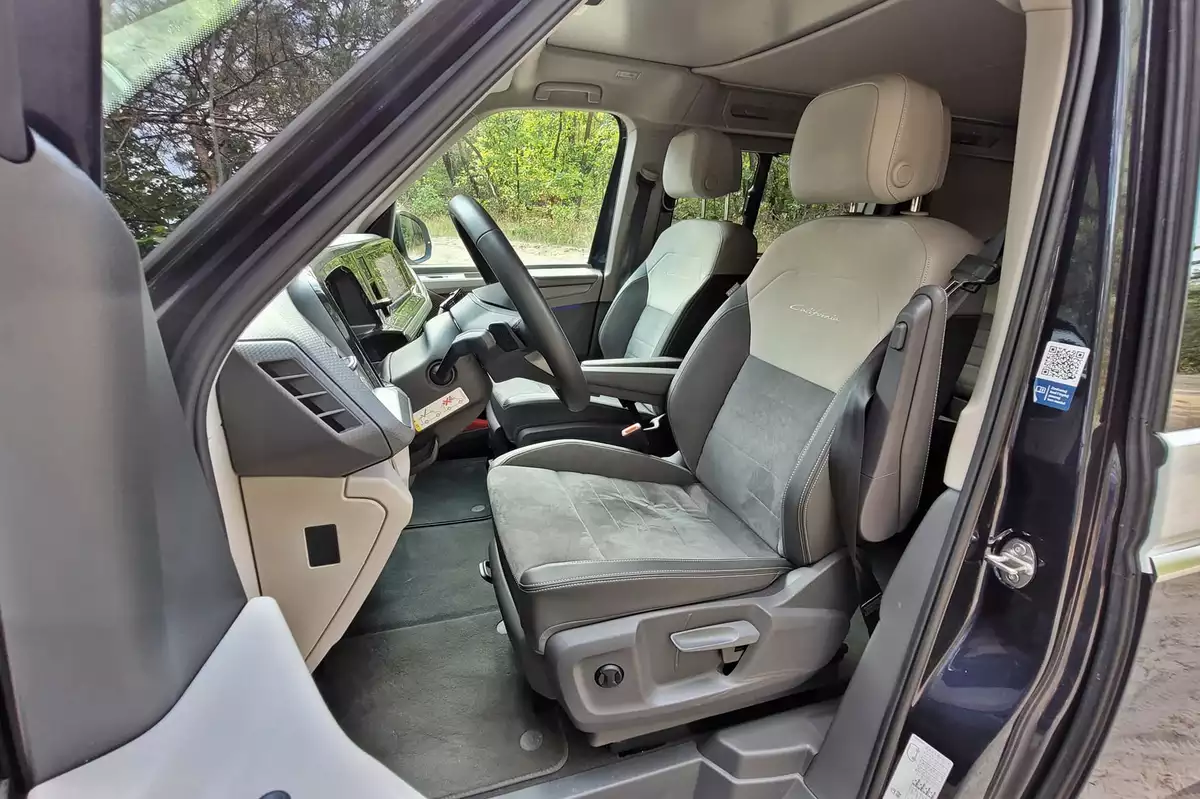 VW California Ocean eHybrid | Kawalerka na kołach