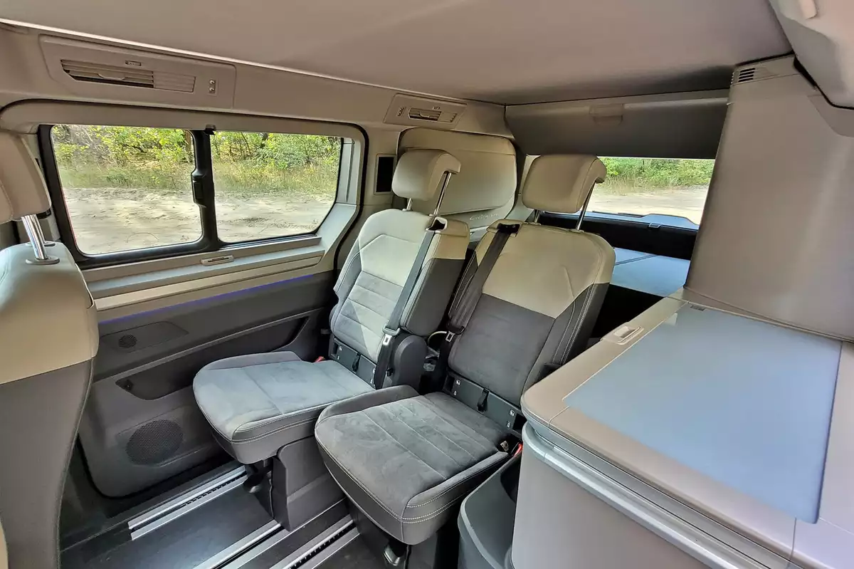 VW California Ocean eHybrid | Kawalerka na kołach