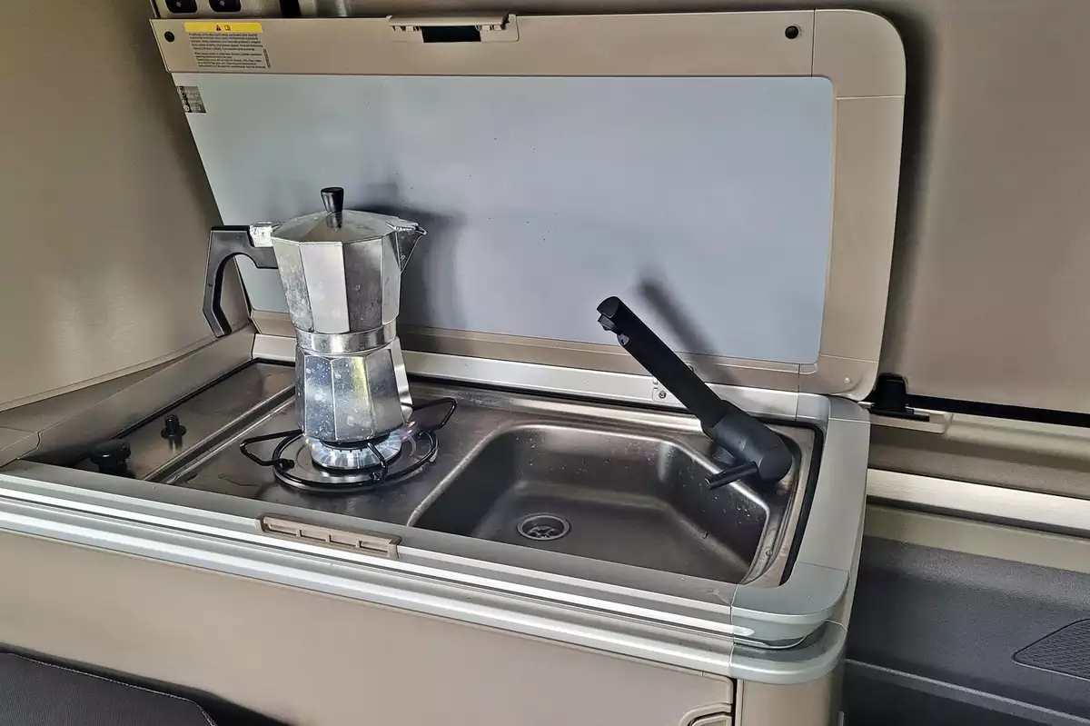 VW California Ocean eHybrid | Kawalerka na kołach