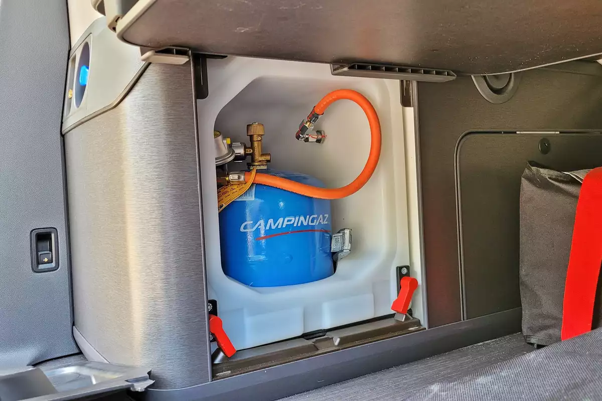 VW California Ocean eHybrid | Kawalerka na kołach