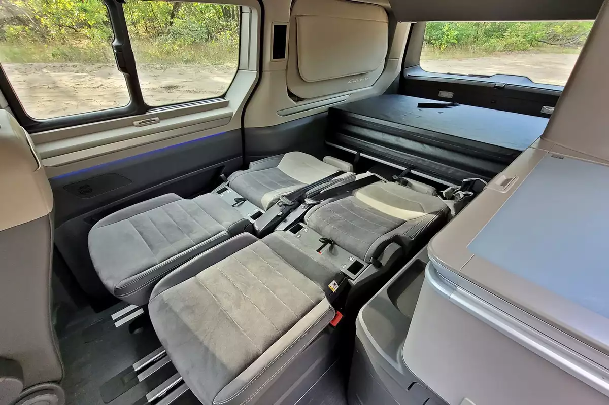 VW California Ocean eHybrid | Kawalerka na kołach