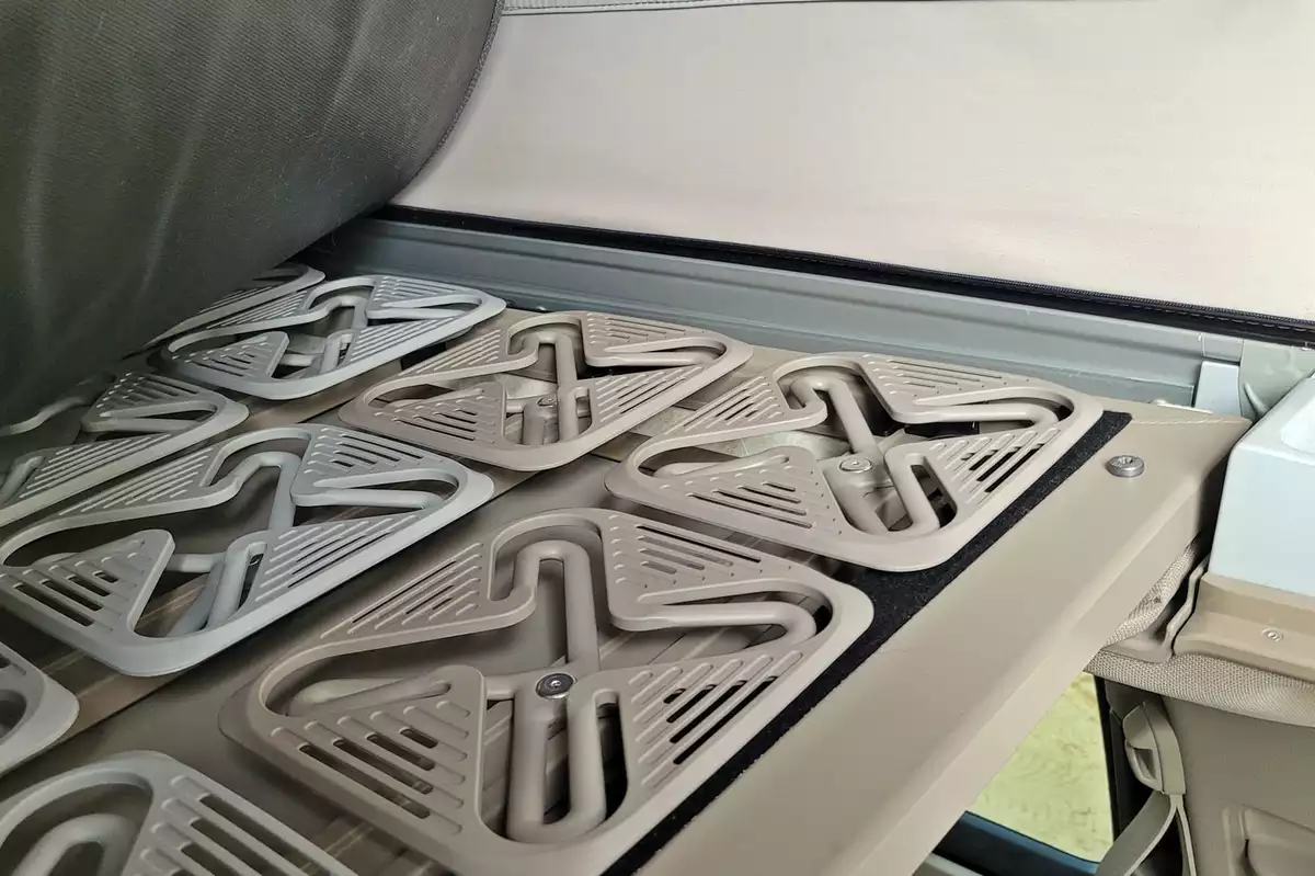 VW California Ocean eHybrid | Kawalerka na kołach