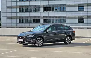 SEAT Leon Sportstourer FR e-HYBRID | Próba wyróżnienia się w rodzinie