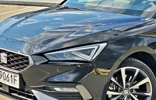 SEAT Leon Sportstourer FR e-HYBRID | Próba wyróżnienia się w rodzinie