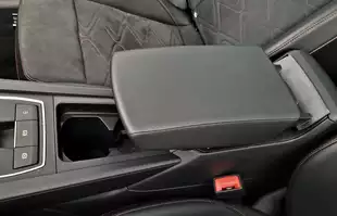 SEAT Leon Sportstourer FR e-HYBRID | Próba wyróżnienia się w rodzinie