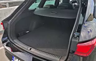 SEAT Leon Sportstourer FR e-HYBRID | Próba wyróżnienia się w rodzinie