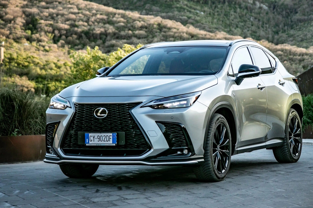 Lexus z coraz większą sprzedażą w Polsce