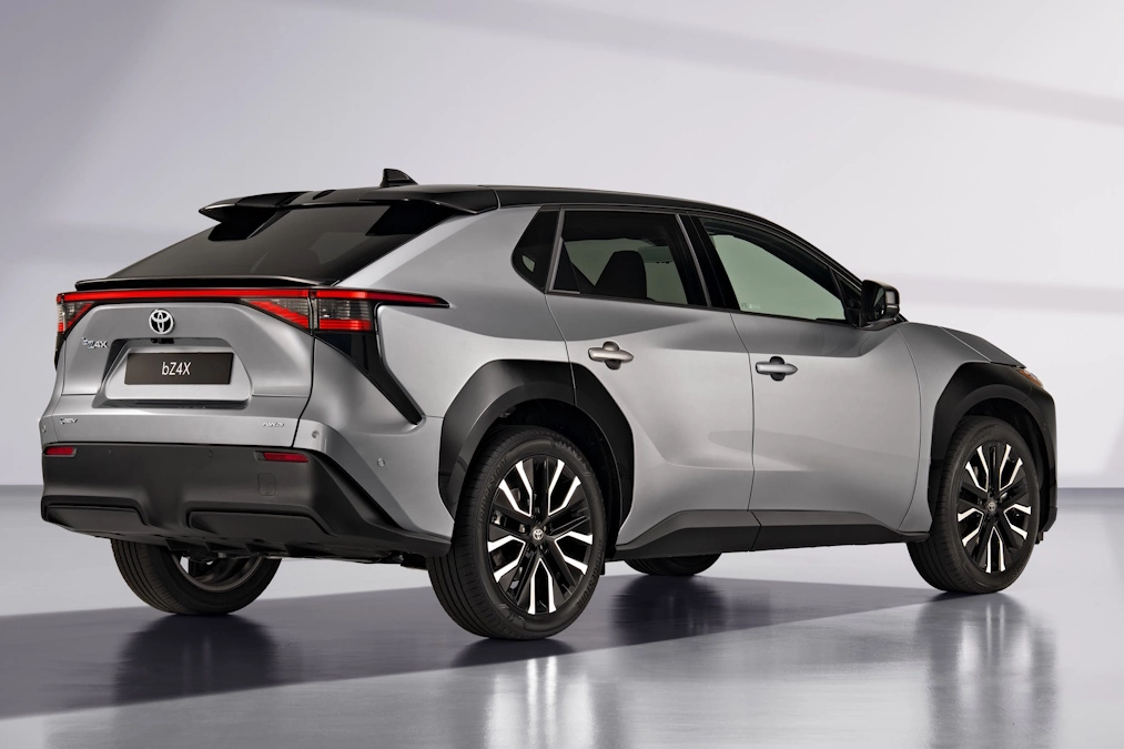 Toyota bZ4X po modernizacji. Polskie ceny