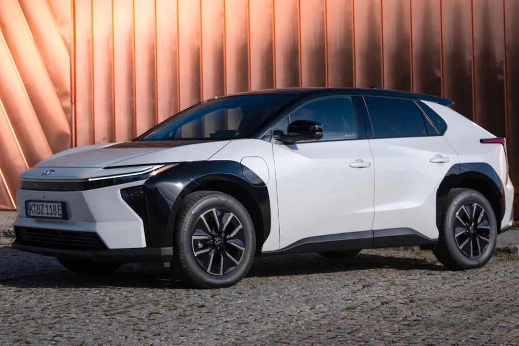 Toyota bZ4X po modernizacji. Polskie ceny