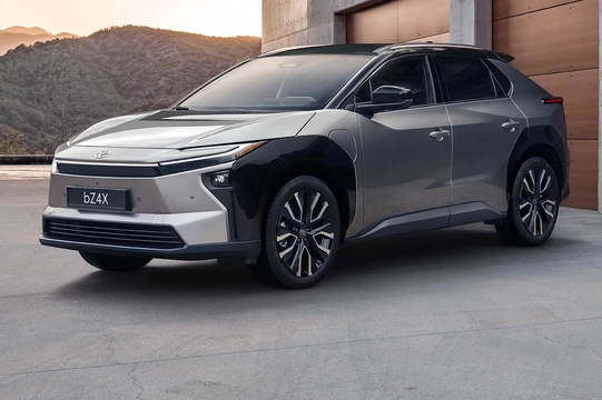 Toyota bZ4X po modernizacji. Polskie ceny