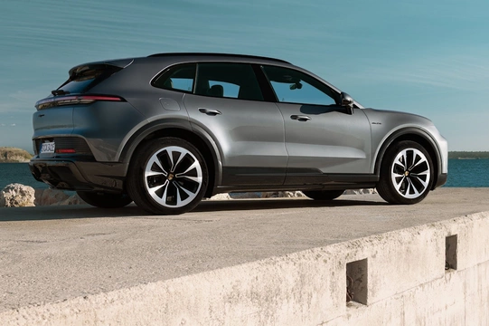 Porsche Cayenne Electric oficjalnie