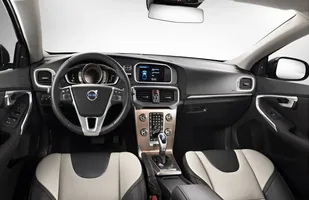 Volvo V40 Cross Country. Są ceny — zdjęcie 4