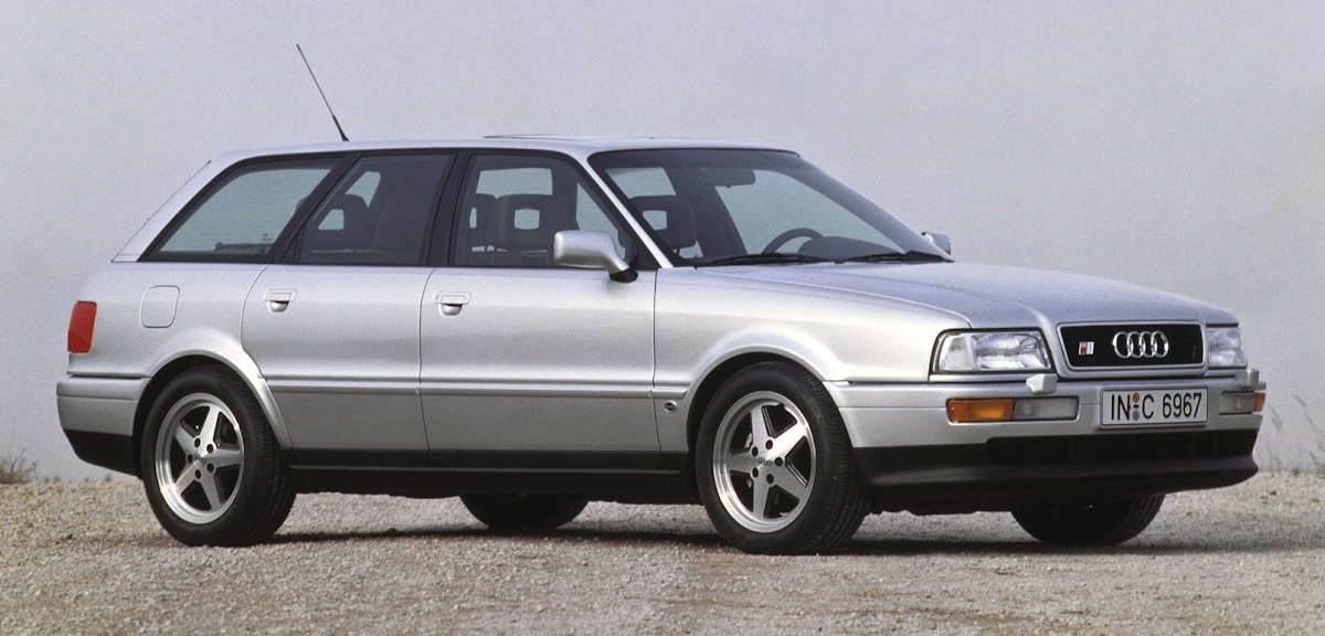 Audi S2 Avant (B4) z 1992 roku