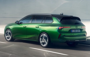 Opel Astra po liftingu na kolejnych zdjęciach