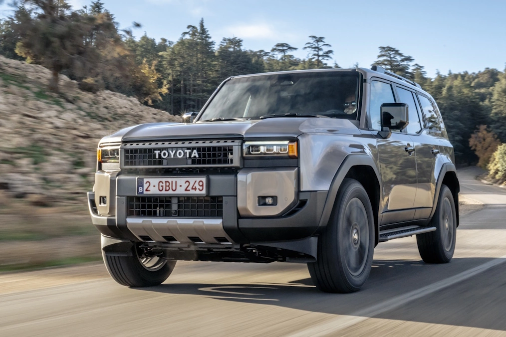 Toyota Land Cruiser Mild hybrid. Polskie ceny