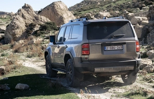 Toyota Land Cruiser Mild hybrid. Polskie ceny