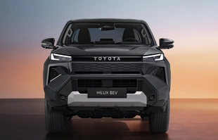 Toyota Hilux w wersji elektrycznej. Polskie ceny