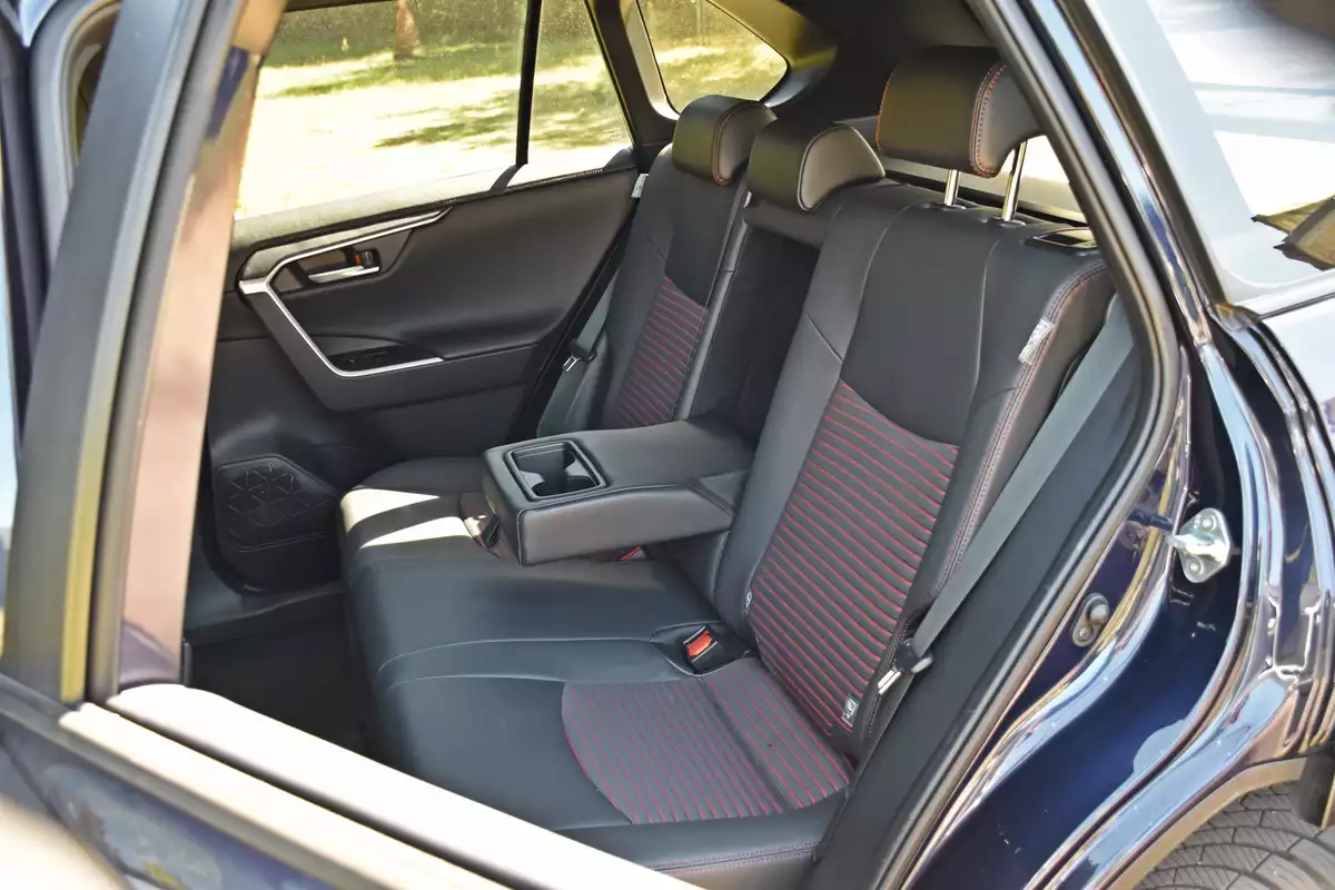 Suzuki Across | Pójście na łatwiznę wyszło na dobre