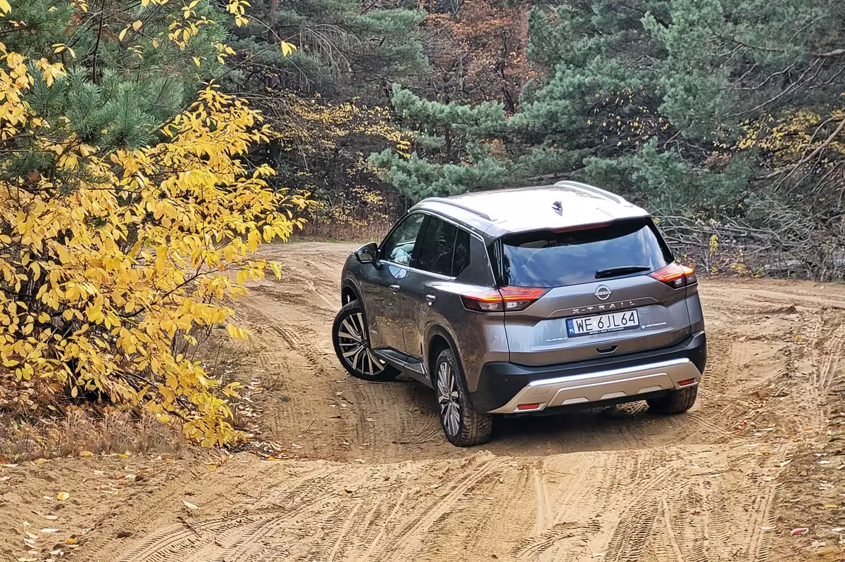 Nissan X-Trail e-Power e-4ORCE | Hybryda z trzema silnikami