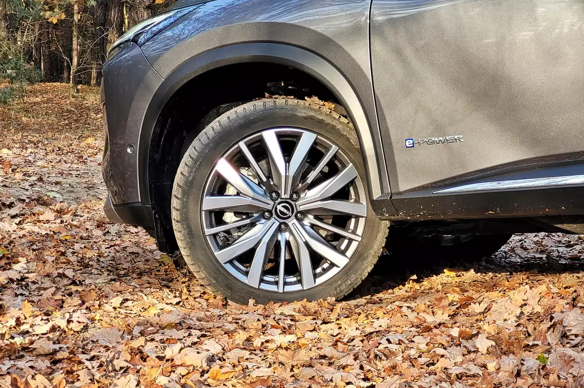 Nissan X-Trail e-Power e-4ORCE | Hybryda z trzema silnikami