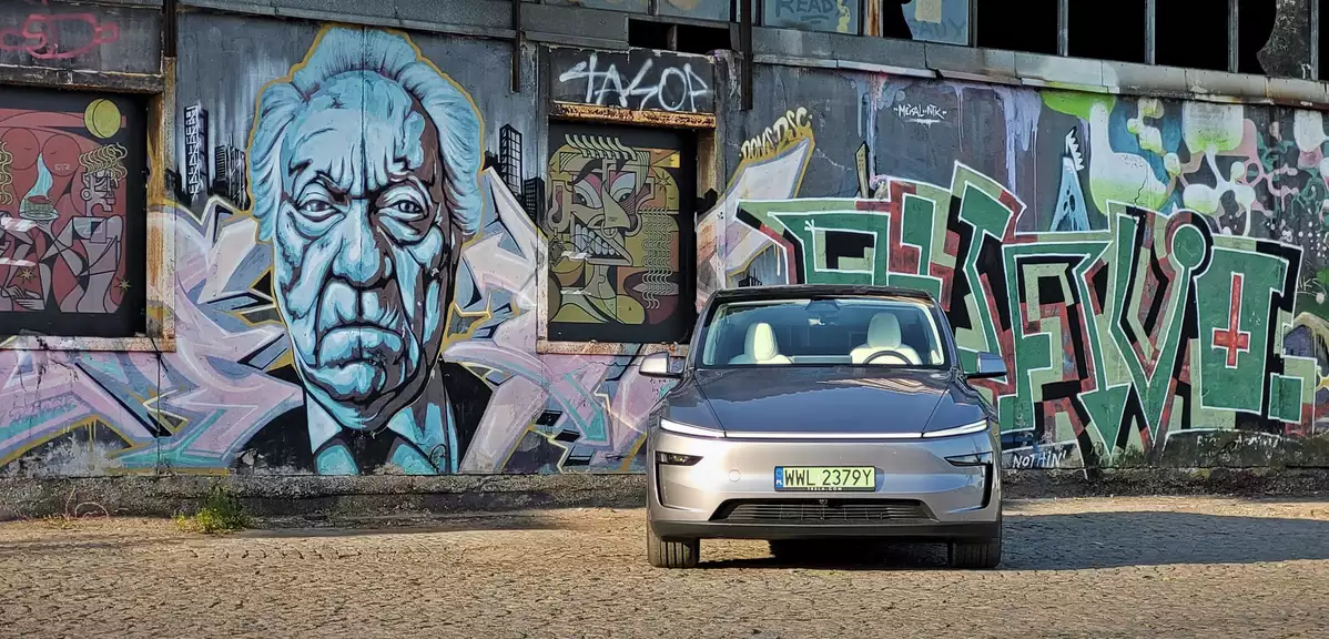 Tesla Model Y 2025 Juniper | Test