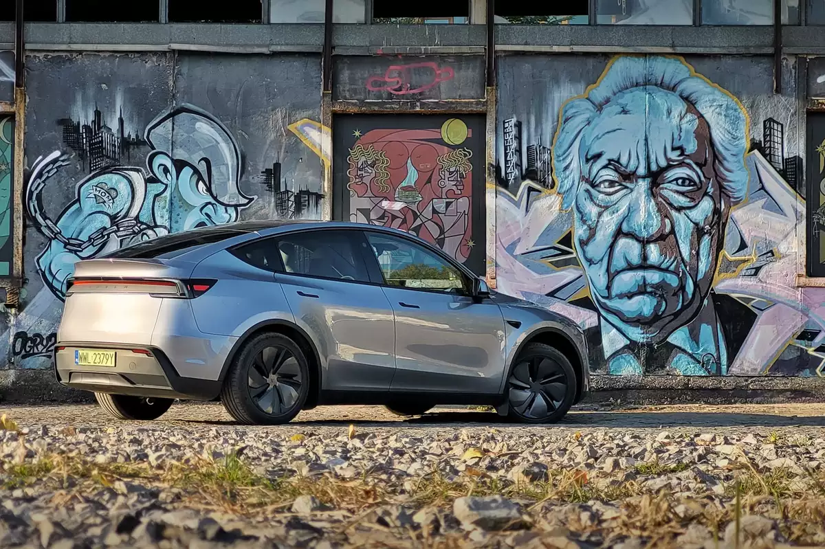 Tesla Model Y Juniper 2025 | Czy to nadal lider na rynku?