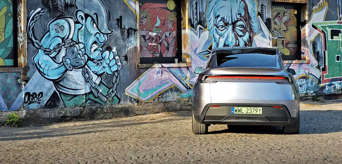 Tesla Model Y 2025 Juniper | Test