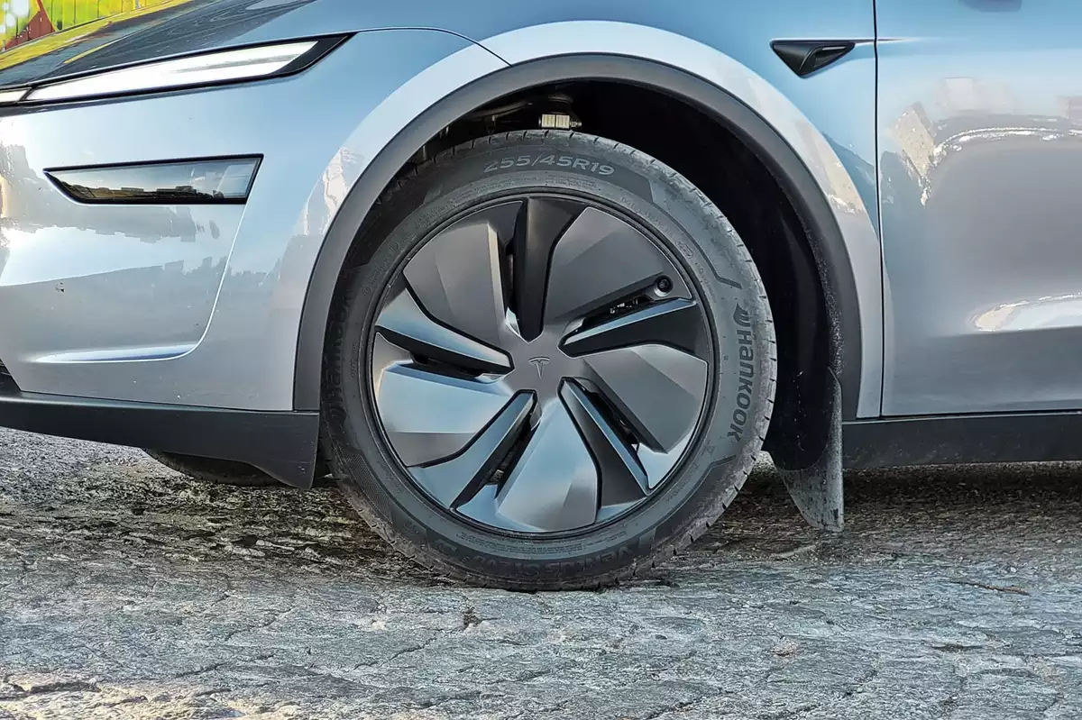 Tesla Model Y Juniper 2025 | Czy to nadal lider na rynku?