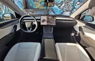 Tesla Model Y Juniper 2025 | Czy to nadal lider na rynku?